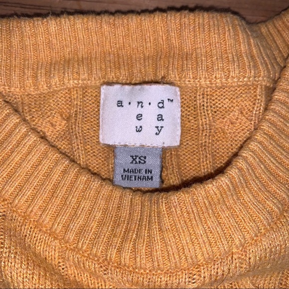 A New Day Yellow XS Sweater Top - Picture 3 of 3